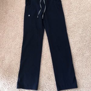 FIGS scrub pants - navy cargo small TALL